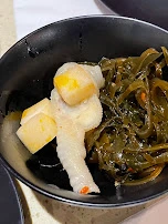 泡椒凤爪 pickled chicken feet